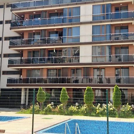 Апартаменти В Помориебей Комплекс Pomorie Exterior foto
